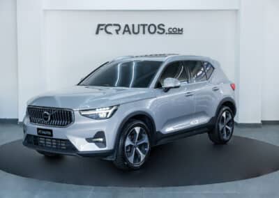 VOLVO XC40 ULTIMATE B4 2023