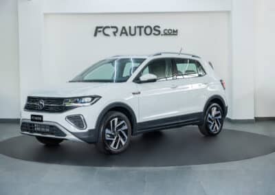 VOLKSWAGEN T-CROSS HIGHLINE 2025